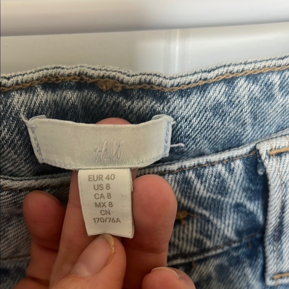 H&M Light Blue Straight Leg Jeans - Picture 2 of 10